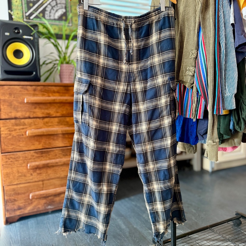 Vintage Disney store grumpy plaid cargo pants